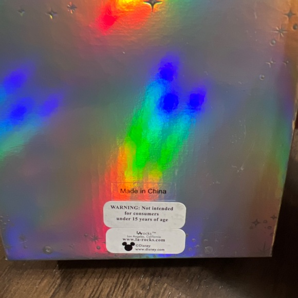 Disney Holiday Bracelet - Picture 3 of 6